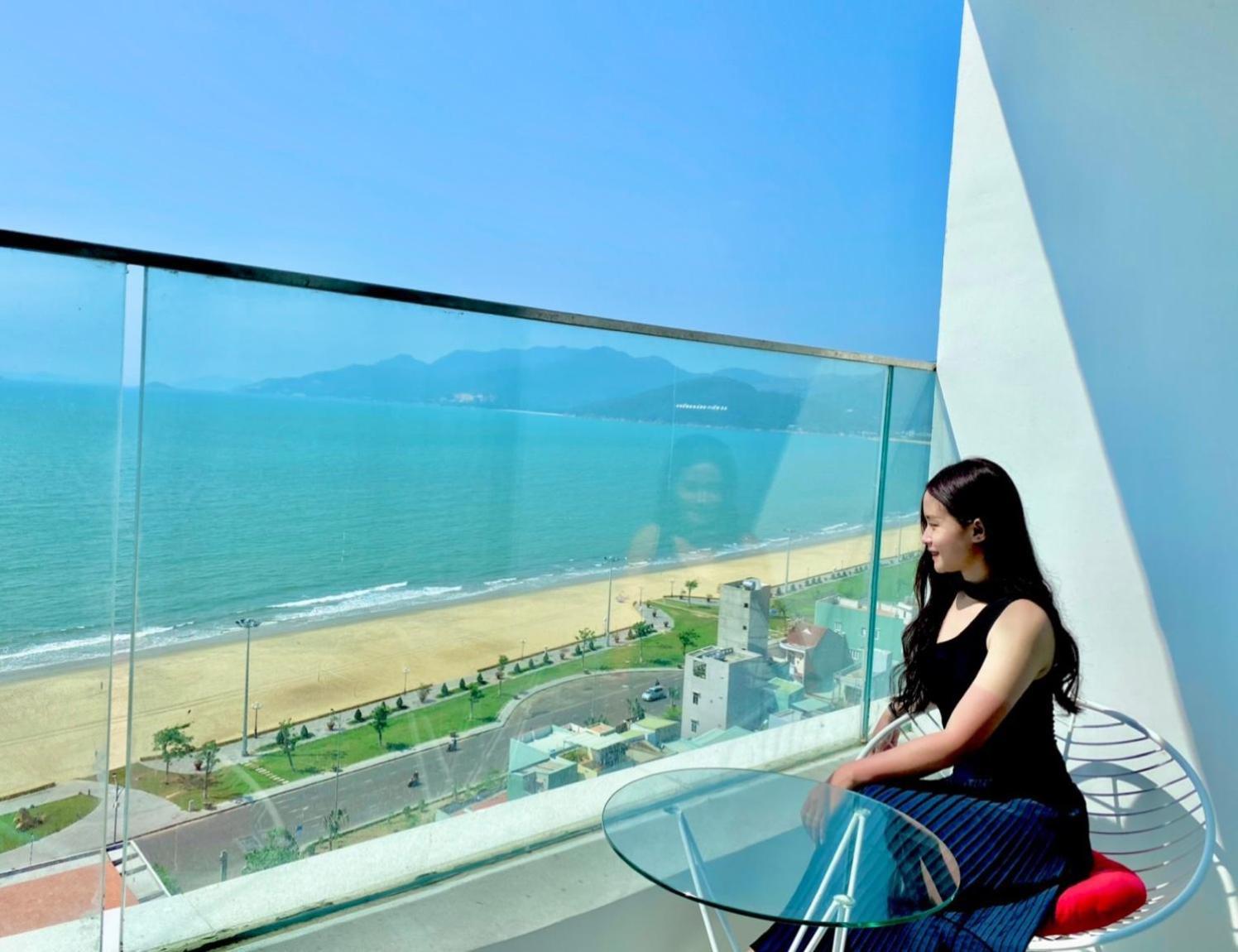 Tms Beachfront Apartment Quy Nhon Bay ภายนอก รูปภาพ