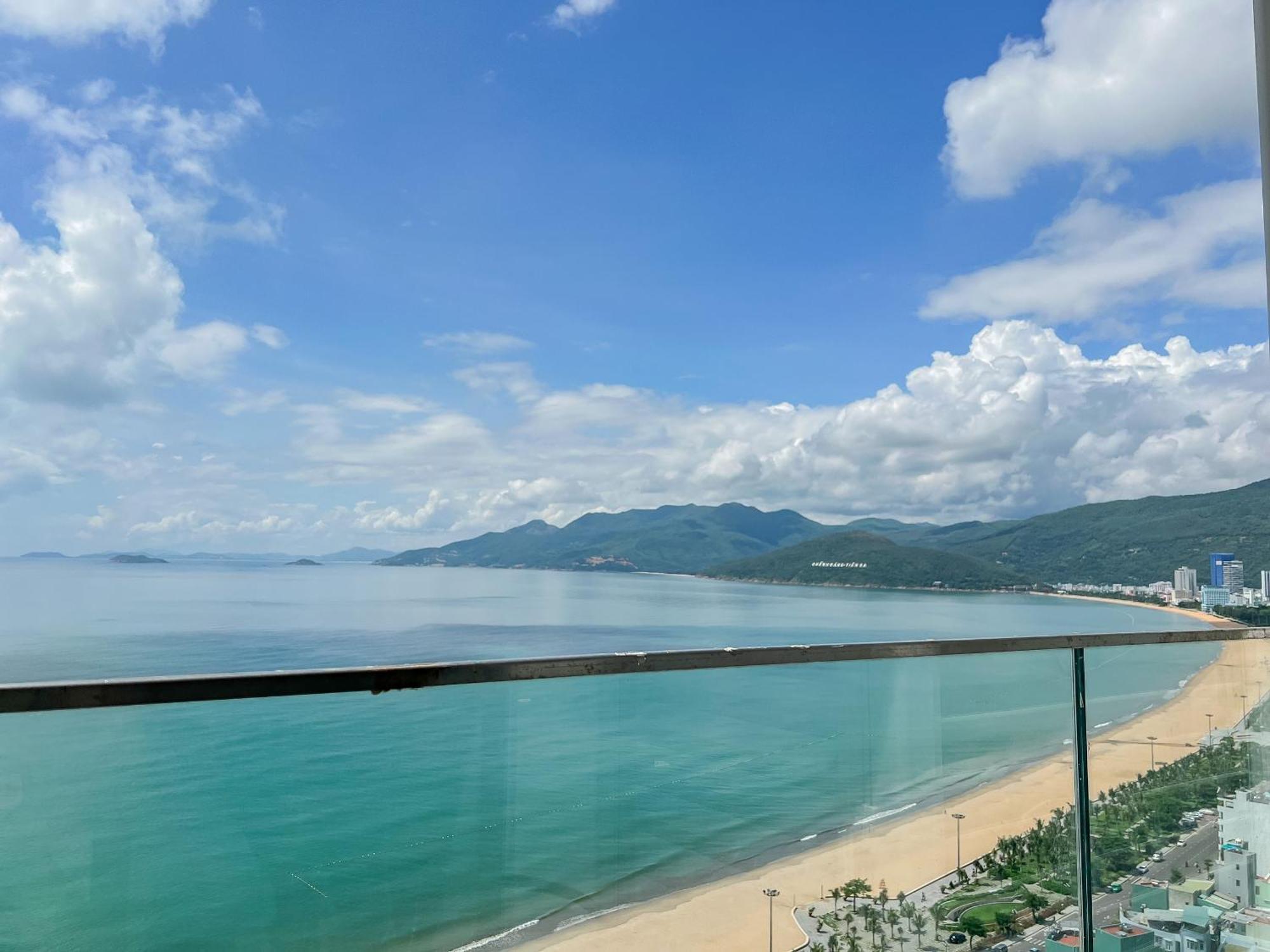 Tms Beachfront Apartment Quy Nhon Bay ภายนอก รูปภาพ